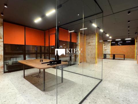 комерційна за адресою Джона Маккейна вул. (Івана Кудрі), 1-А