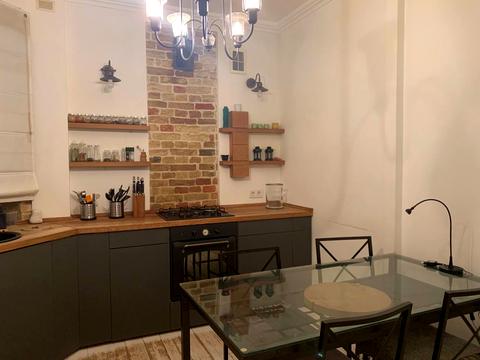 квартира за адресою Шота Руставелі вул., 20