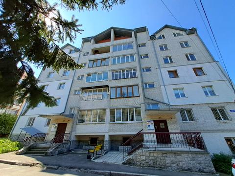 квартира за адресою Довженка вул., 19