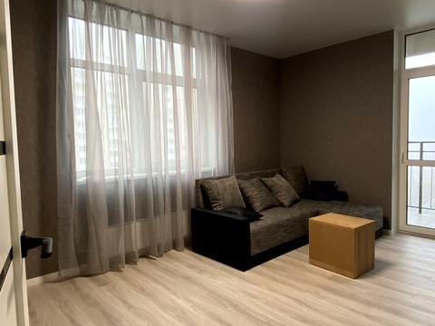 квартира за адресою Олександра Олеся вул., 1