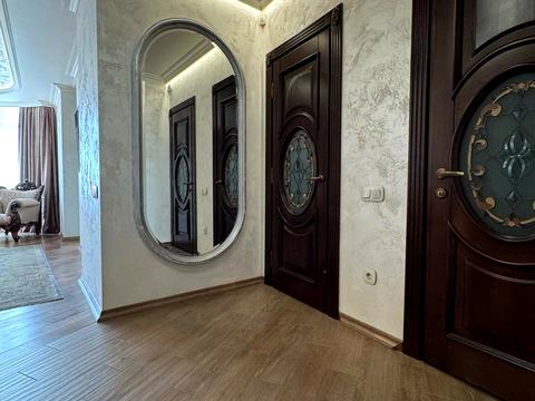 квартира по адресу Червоной Калины просп., 58б