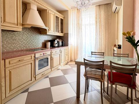 квартира по адресу Евгения Коновальца ул. (Щорса), 32-Б