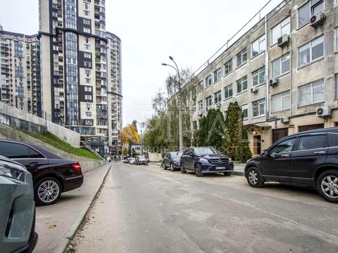 комерційна за адресою Новопечерський пров., 5