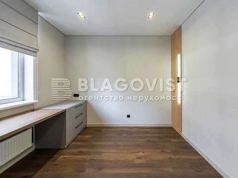 квартира за адресою Олександра Олеся вул., 7