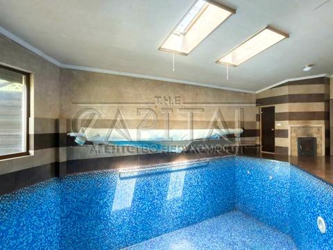 будинок за адресою Лугова