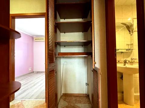 квартира за адресою Київ, Науки просп., 4