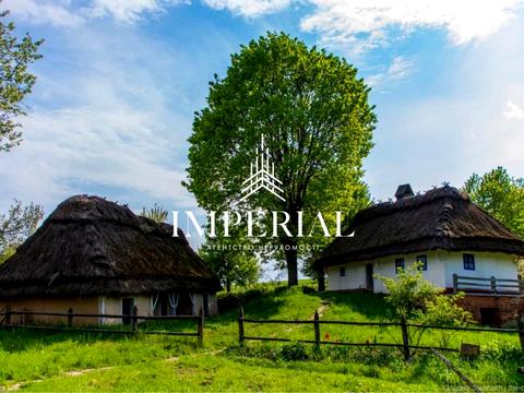 ділянка за адресою Лауреатська вул., 118а