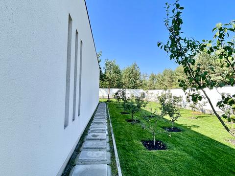 будинок за адресою Привітна, 1