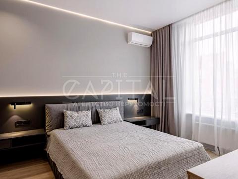 квартира за адресою Київ, Річкова вул., 4