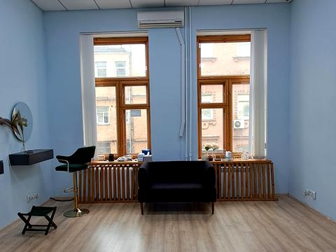 коммерческая по адресу Крещатик ул., 46-А