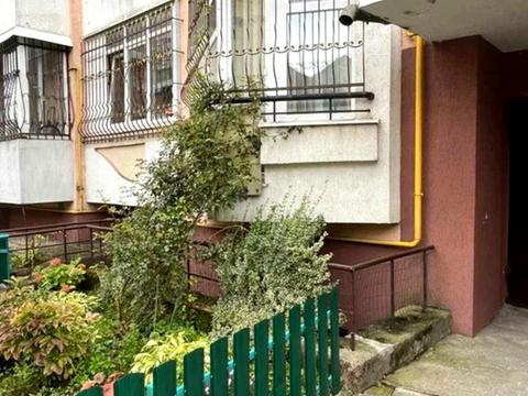 квартира за адресою Плугова вул., 2а