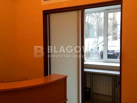 комерційна за адресою Банкова вул., 12
