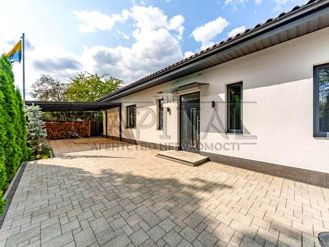 будинок за адресою Малинова вул.