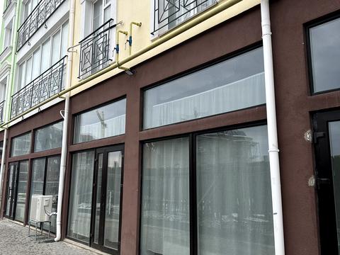 комерційна за адресою Січових Стрільців, 2/4