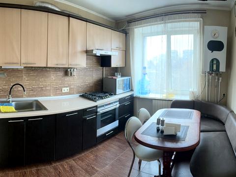 квартира за адресою Наукова вул., 42