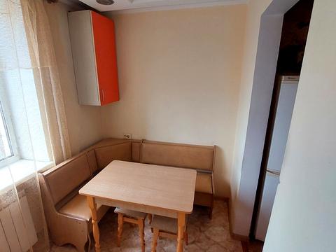 квартира за адресою Київ, Автозаводська вул., 11