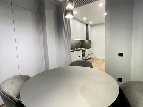 квартира по адресу Молодіжна ул., 5