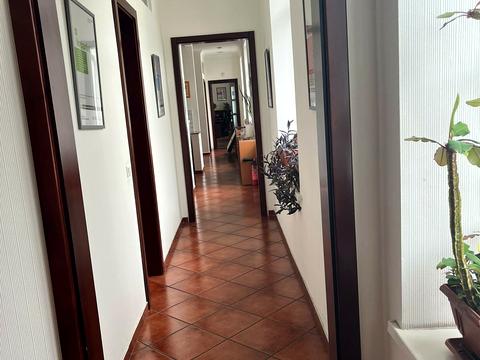 комерційна за адресою Київ, Євгена Чикаленка вул. (Пушкінська), 20