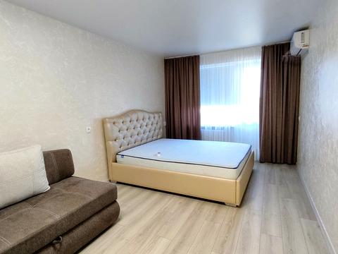 квартира по адресу Квартальна ул. (Гладкова), 36