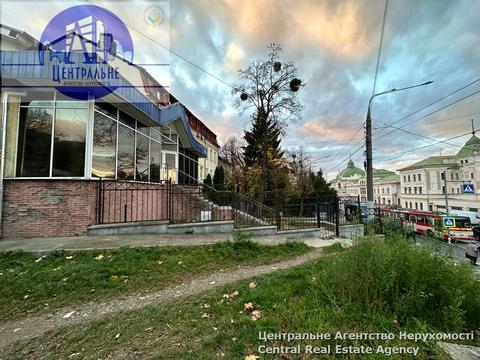 комерційна за адресою Вокзальна, 21А