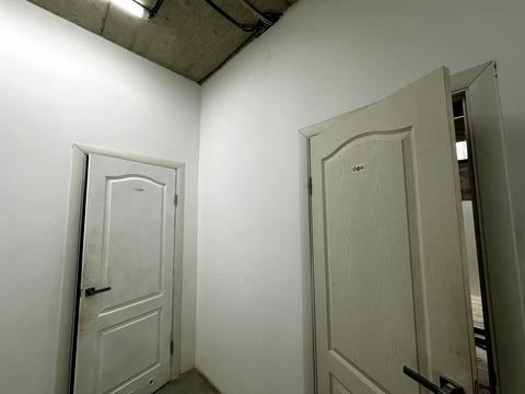 комерційна за адресою Зелена вул., 204