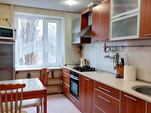 квартира по адресу Небесной Сотни просп. (Маршала Жукова), 6