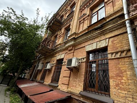 комерційна за адресою Ярославів Вал вул., 29