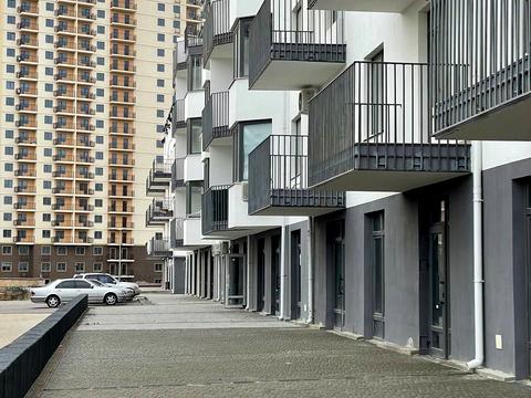 коммерческая по адресу Академика Сахарова ул., 11