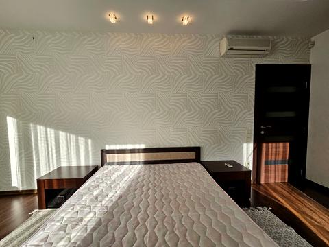 квартира за адресою Дніпровська набережна вул., 26