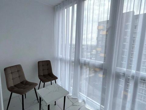 квартира за адресою Академіка Степана Рудницького вул., 8