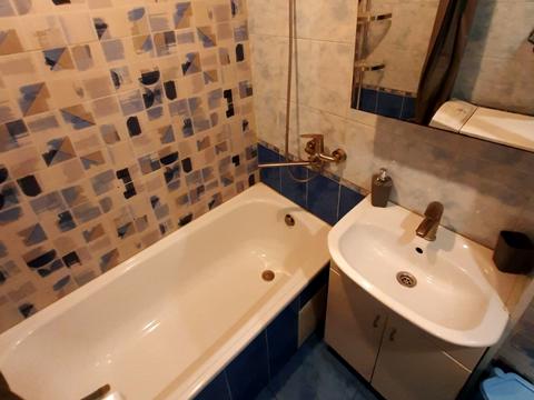 квартира за адресою Героїв Космосу вул., 1
