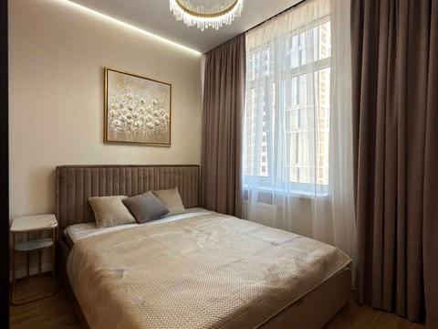квартира за адресою Краснова вул., 1-Б