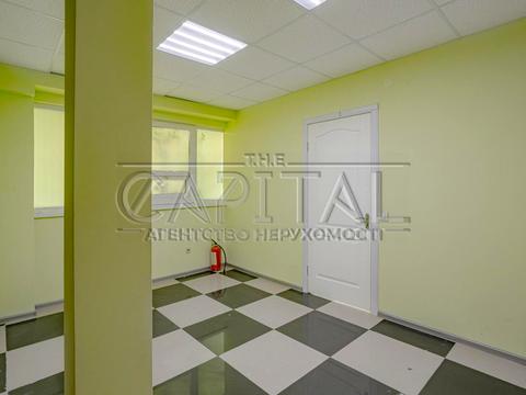 коммерческая по адресу Ларисы Руденко ул., 6-А