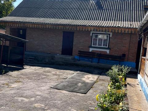 будинок за адресою с. Іванів, Поштова вул., 74