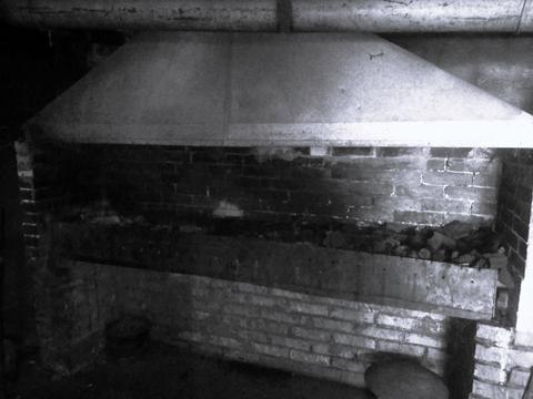коммерческая по адресу Центральная, 1