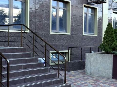коммерческая по адресу Литературная ул., 8