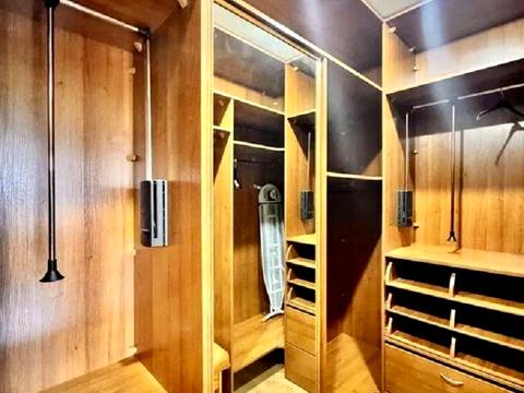 будинок за адресою Крутогірна вул., 52