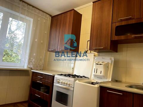 квартира за адресою Ушинського вул., 18