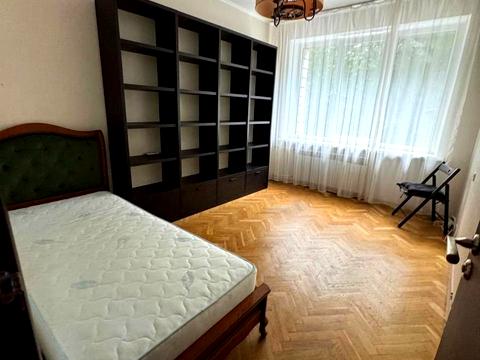 квартира за адресою Київ, Михайла Омеляновича-Павленка вул. (Суворова), 13