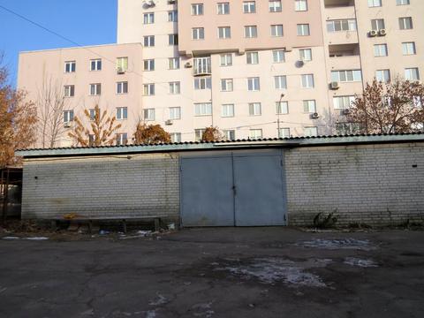 комерційна за адресою Ямська вул., 34-36