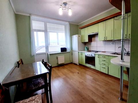 квартира по адресу Верховинная ул., 37