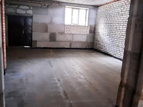 коммерческая по адресу Стрілецька набережна, 102