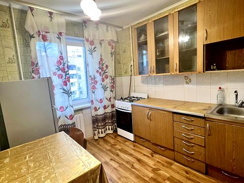 квартира по адресу Миколы Бажана просп., 5-Б