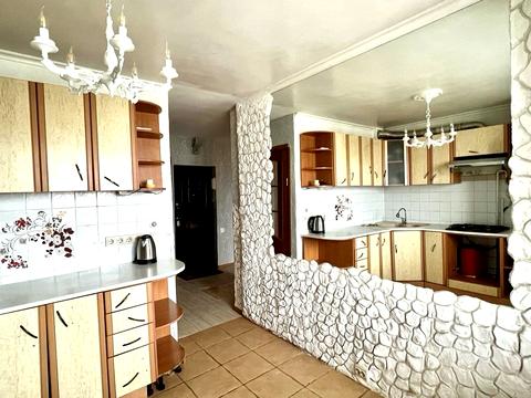 квартира за адресою Володимира Івасюка просп. (Героїв Сталінграду), 27-А