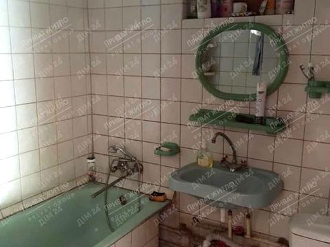 будинок за адресою Центральна, 1