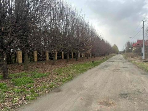 участок по адресу Будівельників, 72