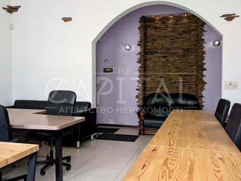 комерційна за адресою Шота Руставелі вул., 1