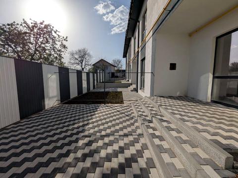 будинок за адресою Молодіжна вул.