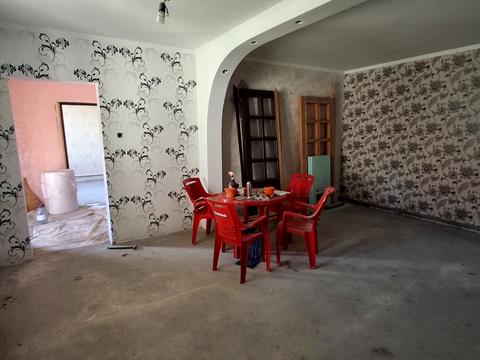 будинок за адресою Центральна