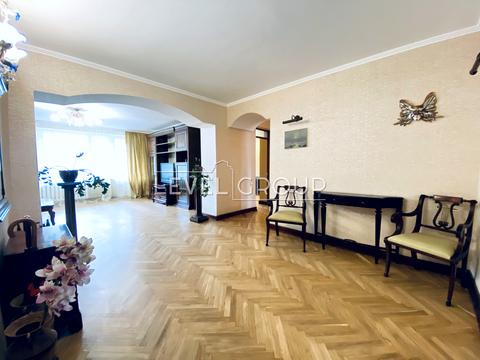 квартира за адресою Тарасівська вул., 21